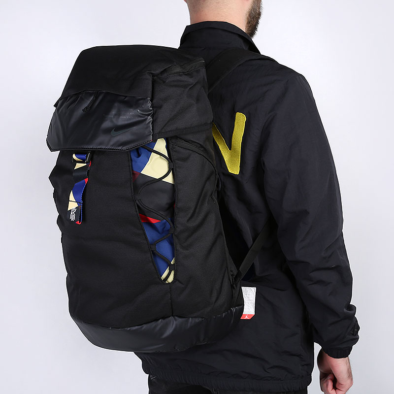  черный рюкзак Nike Kyrie Backpack 37L BA6156-010 - цена, описание, фото 1